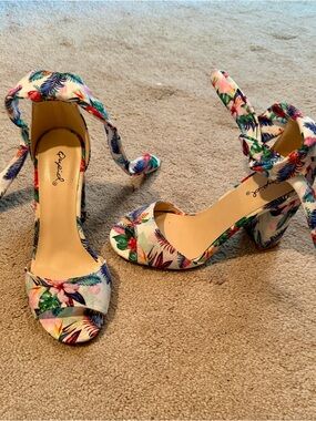 Tropical Floral Ankle-Tie Block Heel Sandals - Multi